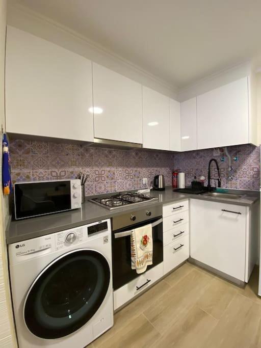 Apartamento Artistic Digital Getaway - Patio & Great Location! Lisboa Exterior foto